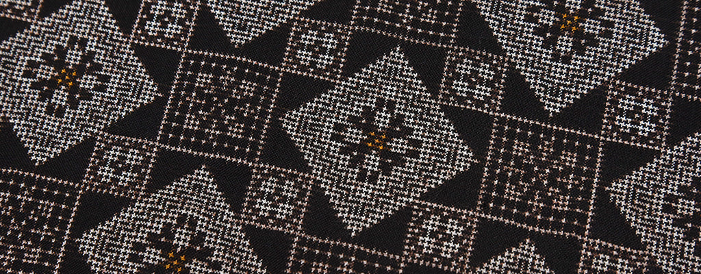 大島紬・前田紬工芸（まえだつむぎこうげい） – 銀座もとじオンライン