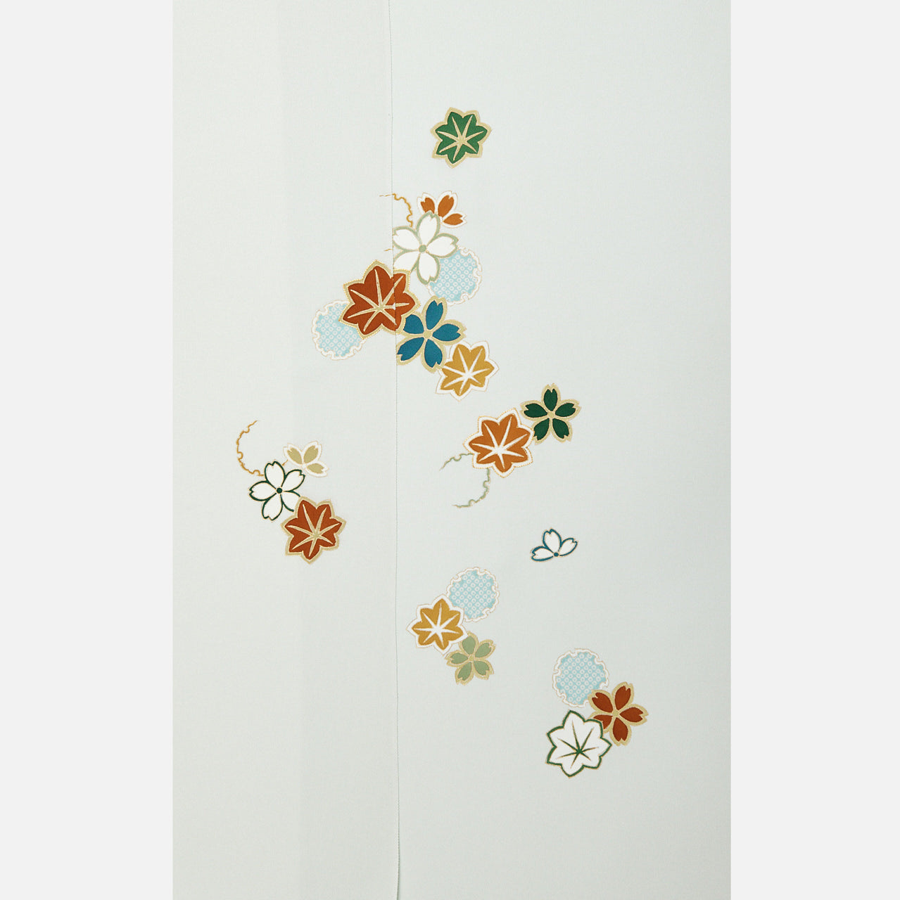 京友禅 付下げ「楓に桜、雪輪」 – 銀座もとじオンラインショップ