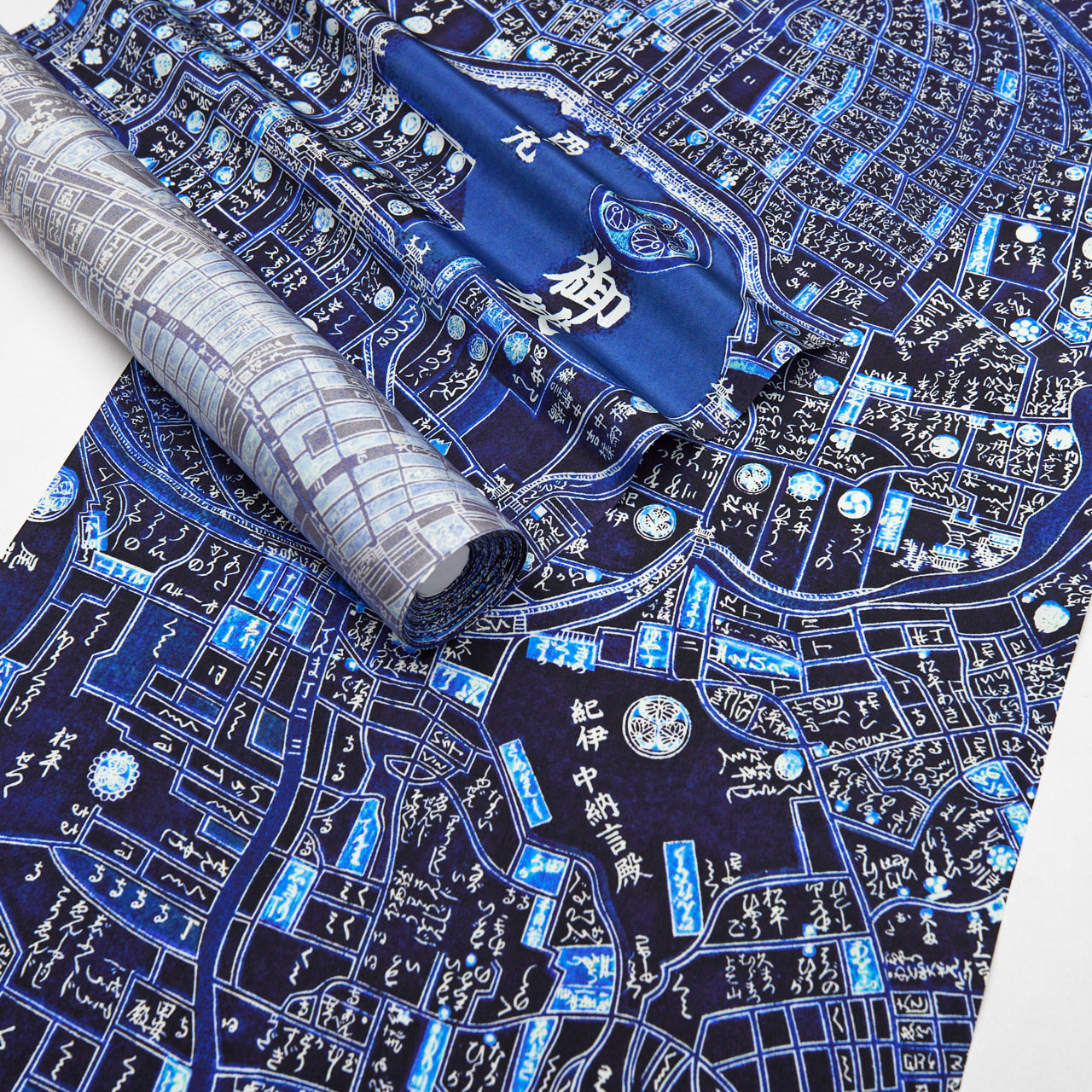 店主も愛用/着姿画像あり》長襦袢 「古地図『東西』紺×黒×青」 – 銀座 