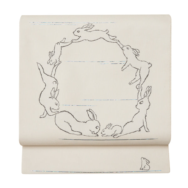 河原シンスケ作 九寸名古屋帯「兎の耳と貝の殻」